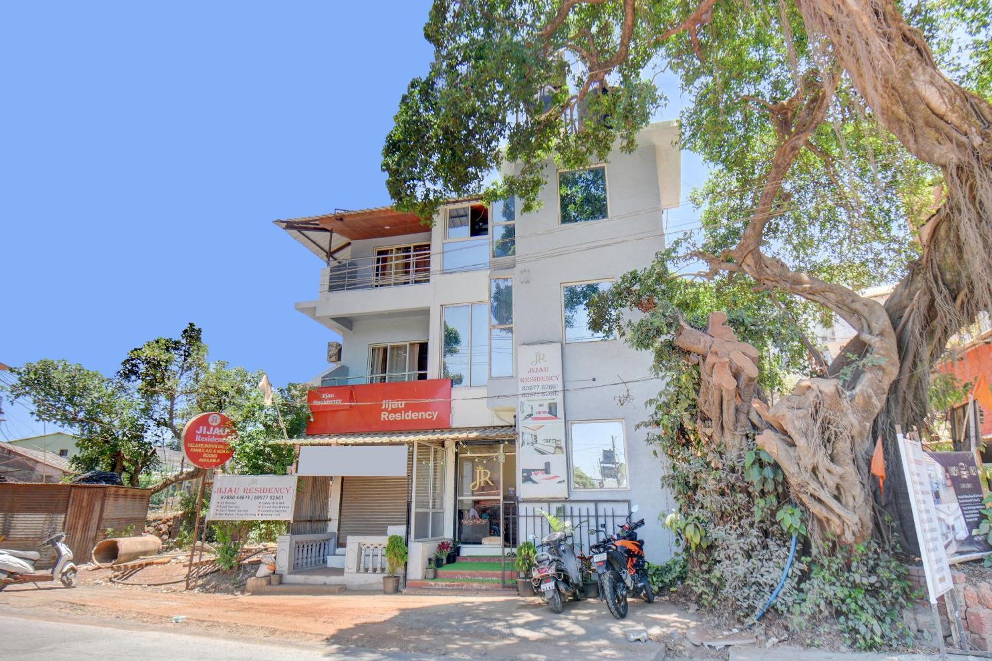 Отель New Jijau Residency, Махабалешвар Экстерьер фото